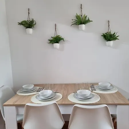 La Casita De Lucia Cee